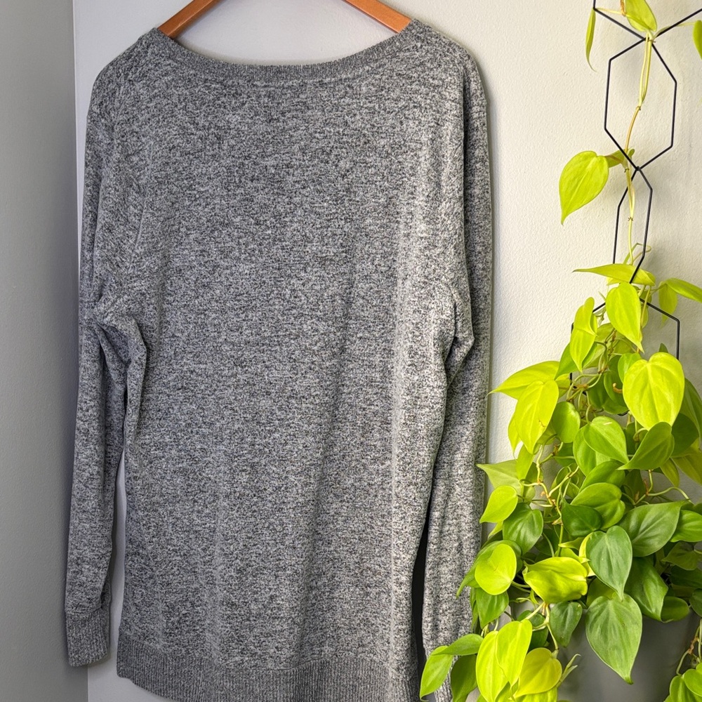 Lucky Brand Heather Gray V-Neck Sweater - Picture 3 of 5